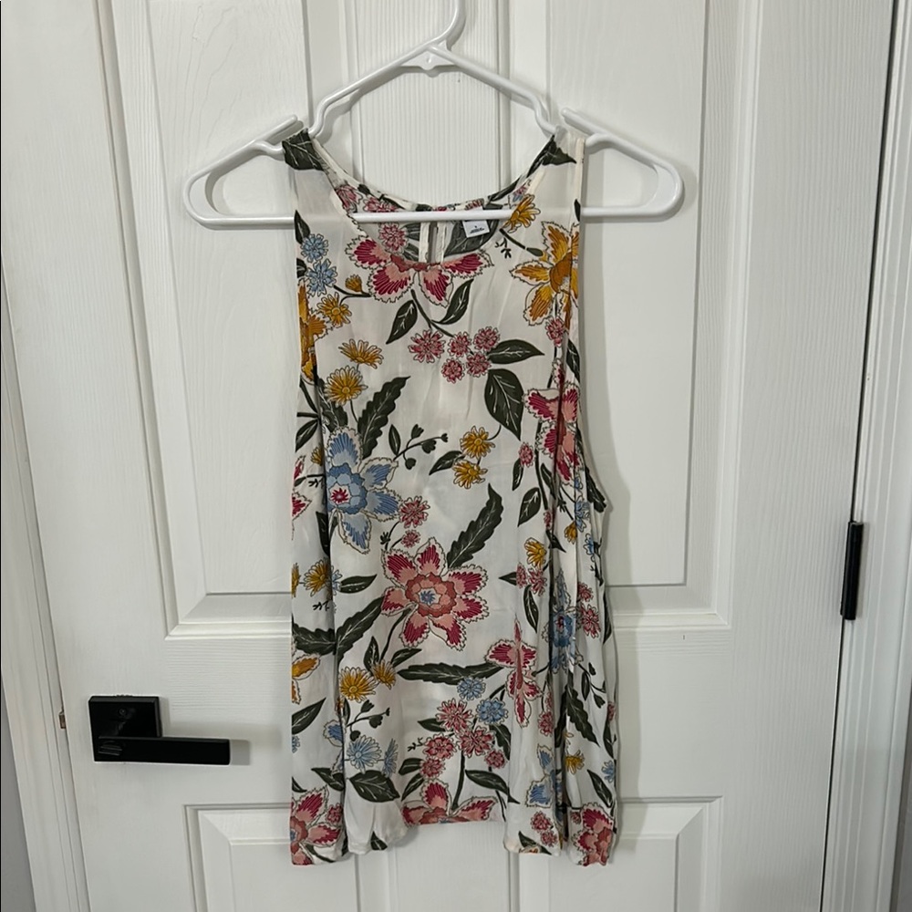 Old Navy Cream Relaxed Tank Top
